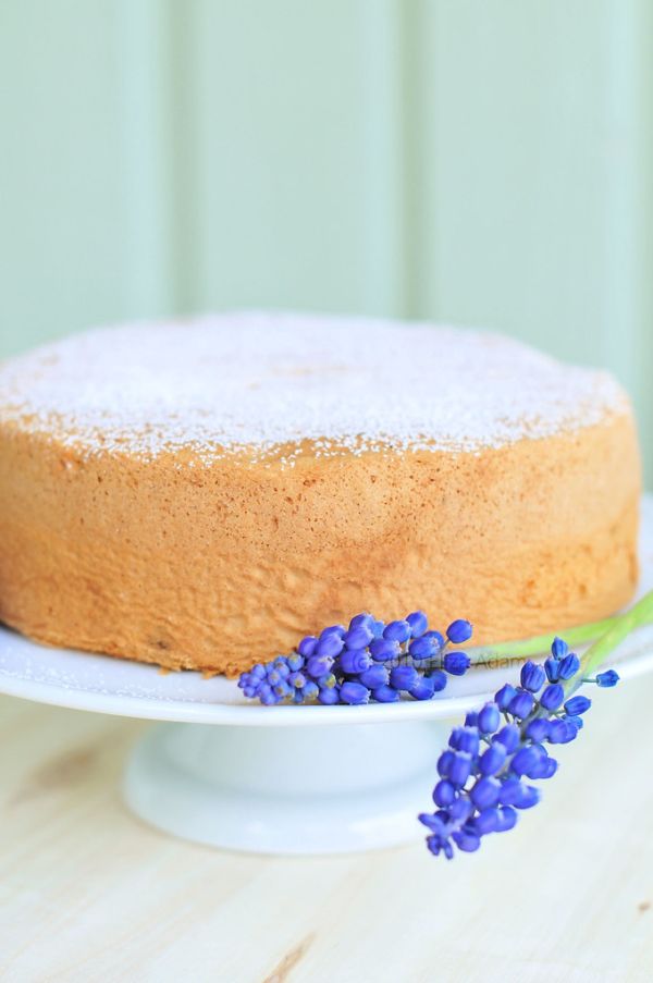 Rum Raisin Sponge Cake