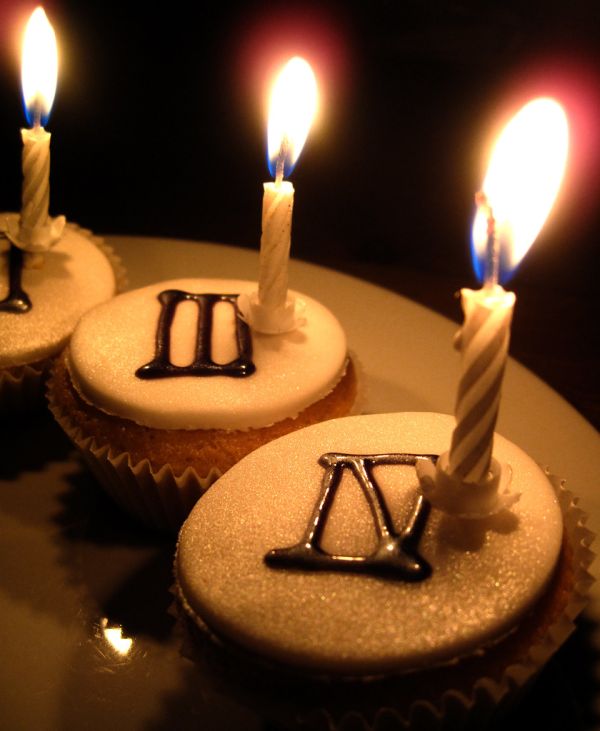 Burning the Clocks Cup Cakes