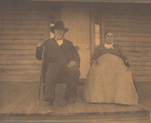 Civil War veteran Joshua John Casey (B. Dec. 14, 1835 D. Oct. 20, 1902) and Ellen Ham-Casey. (B. May 8, 1851 D. June 8, 1905)