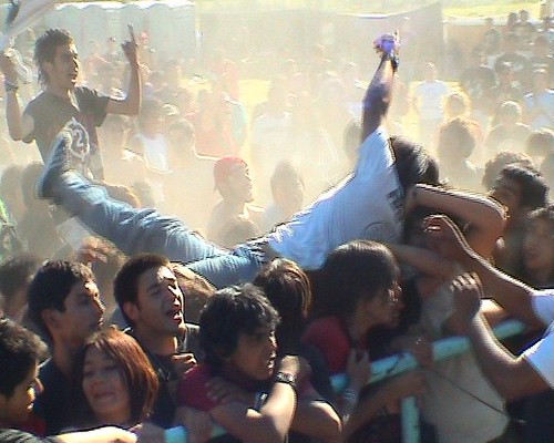 Mendoza, territorio Punk (2007) de Andres Lübbert . Catálogo CINESUD