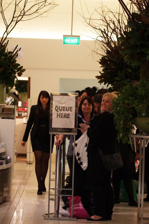 David Jones Fashion Ambassador Miranda Kerr in store book signing, Kora Organics