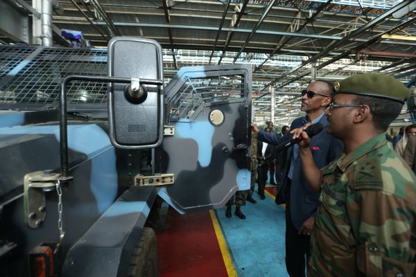 President Kagame visits Bishoftu Automotive Industry- Ethiopia, 17 April 2015