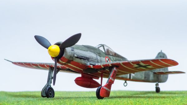 FW 190 D-9 'Red 13' JV 44 Papagei Staffel