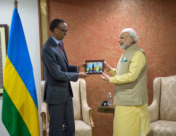 President Kagame meets with Prime Minister Narendra Modi of India, 10 January 2017