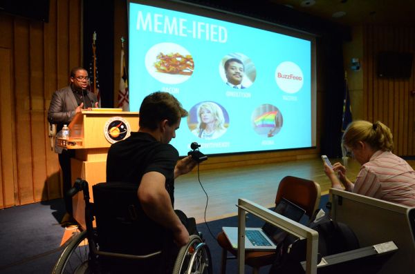 Story Lab with Twitter's Mark Luckie