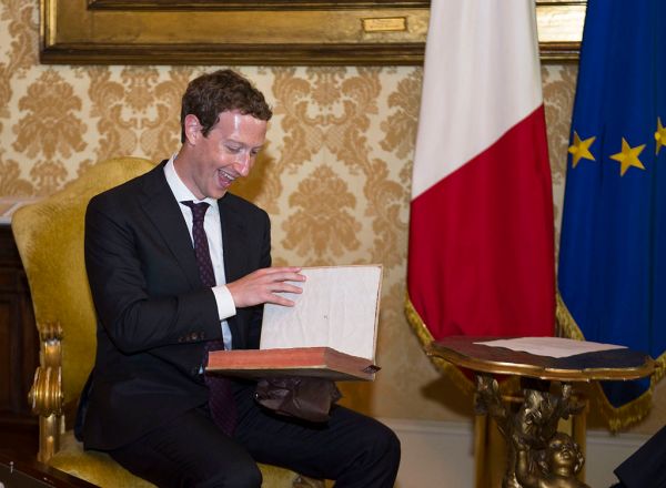 Renzi incontra Mark Zuckerberg