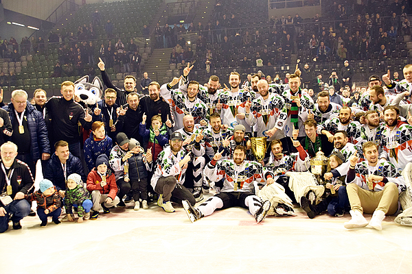 File:Finał Mistrzostw Polski 2017-18 w Hokeju na lodzie GKS Tychy - Tauron KH GKS Katowice 2-1 (d) 9.jpg