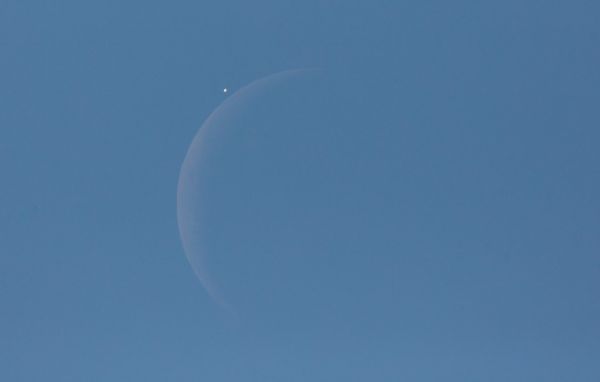 Lunar Occultation of Venus (NHQ201512070001)