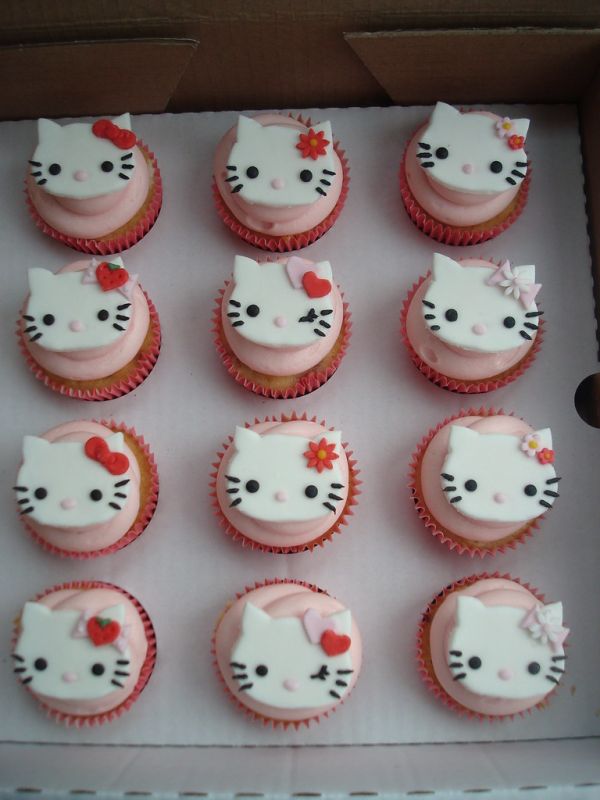 Hello Kitty cupcakes with hand made/cut decorations