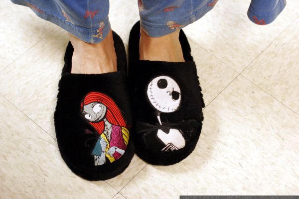 nightmare before christmas slippers - _MG_3137