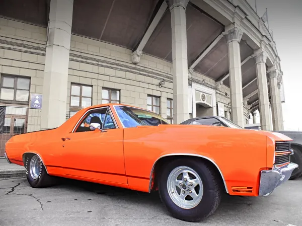 Muscle car