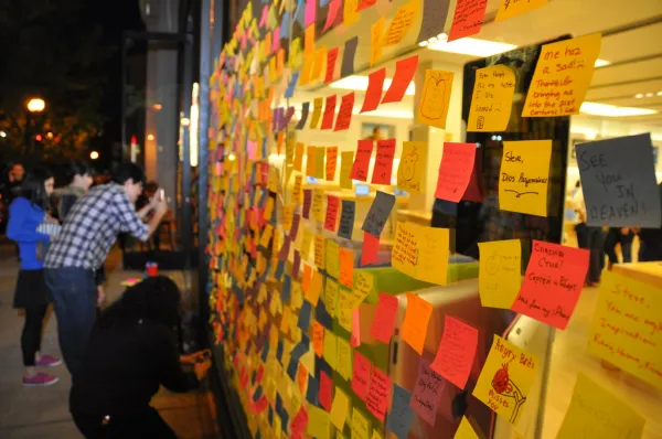 Steve Jobs tribute - Clarendon, VA