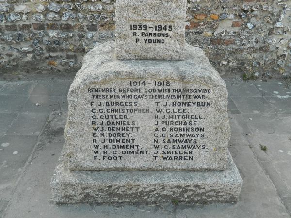 Dewlish: War Memorial (Dorset)