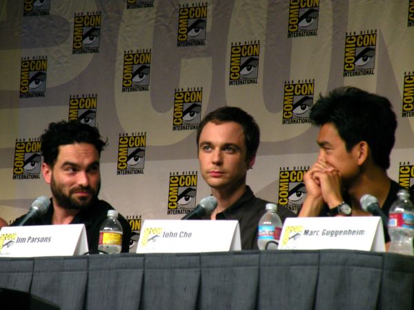 Jim Parsons, Johnny Galecki, John Cho (TV Guide panel)