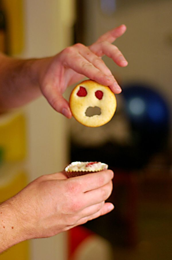 Do you know the muffin man?