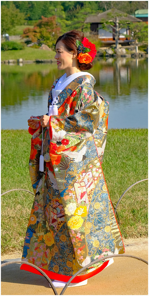 Japanese wedding, Kora-kuen Gardens, Okayama, Japan.