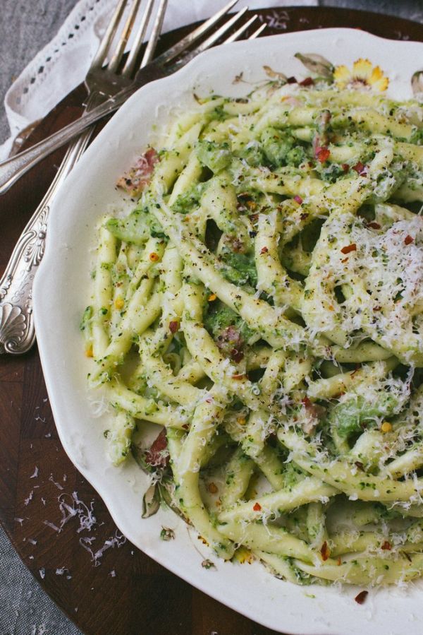 Pasta with Broccoli and Bacon Sauce