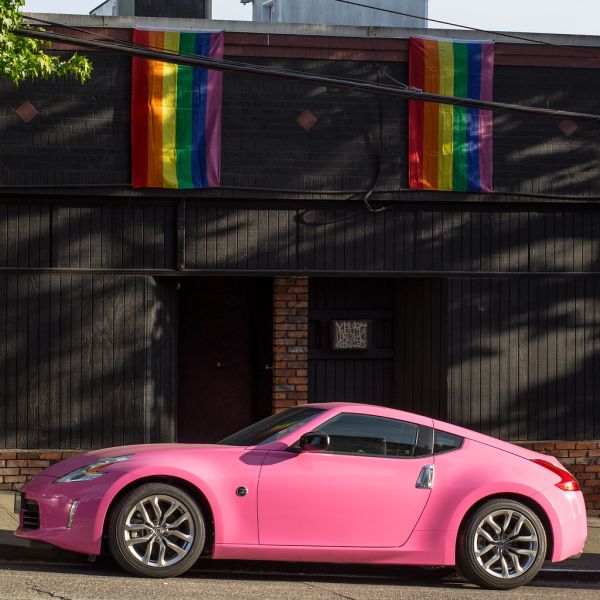 Fuschia Z-car