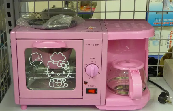 Hello Kitty Kitchen