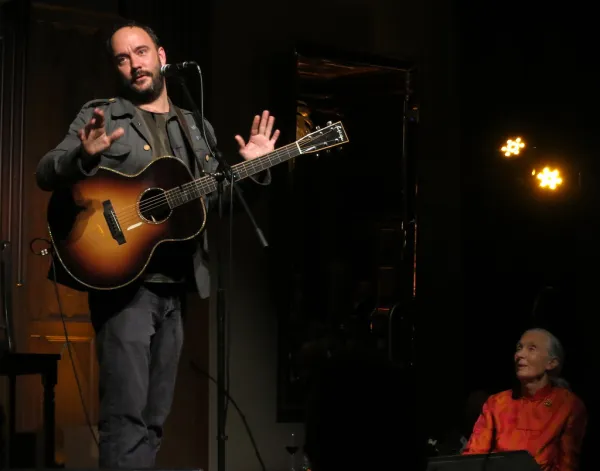 Dave Matthews Serenades Jane Goodall on her 80th Birthday
