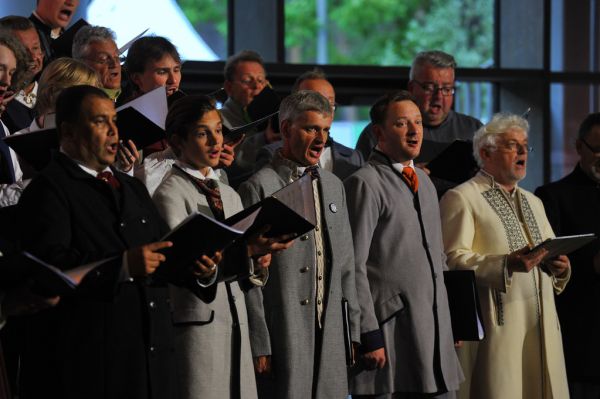 Diriģentu kora koncerts, veltīts Dziesmu svētku tradīcijas 150-gadei “Diriģents”