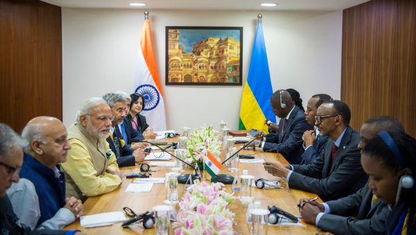 President Kagame meets with Prime Minister Narendra Modi of India, 10 January 2017