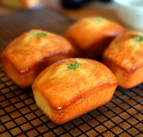 Nigella Lawson's Mini Lime Syrup Sponges