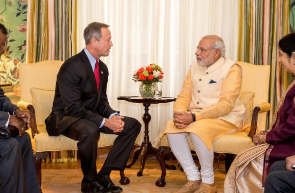 Governor meets with Prime Minister H. E. Narendra Modi of India