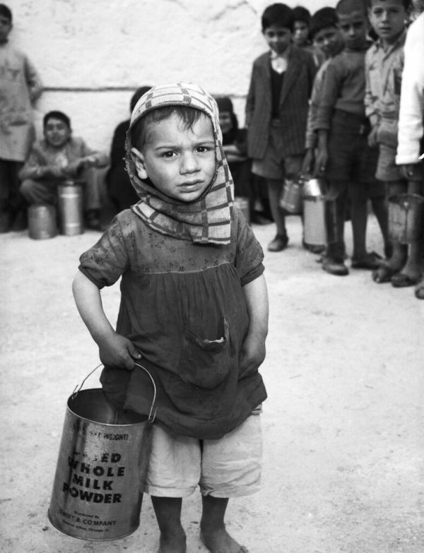 Lunch Time for Arab Refugee