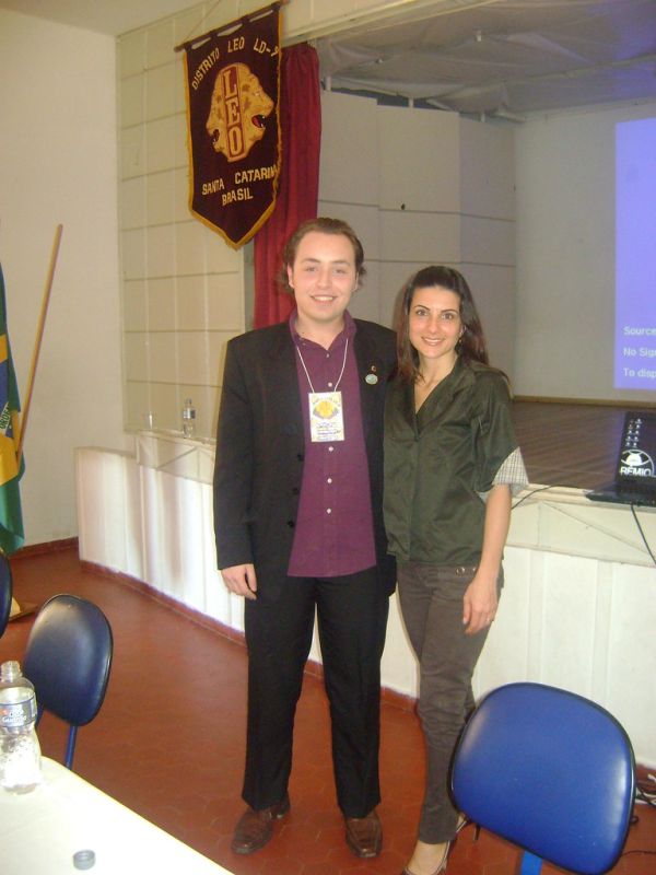 Palestra no Seminário de Desenvolvimento de Lideranças do Distrito LEO L D-9 em Urussanga