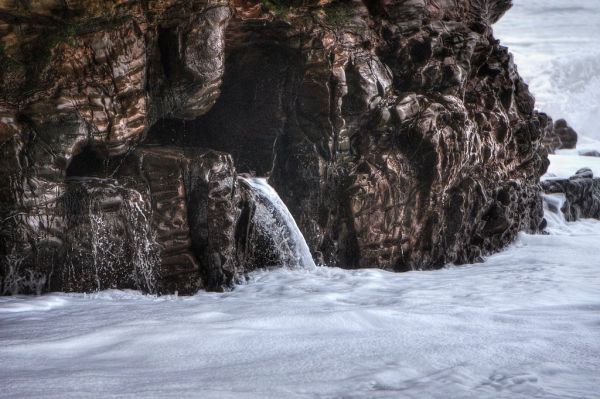 Metallica in copper and tin