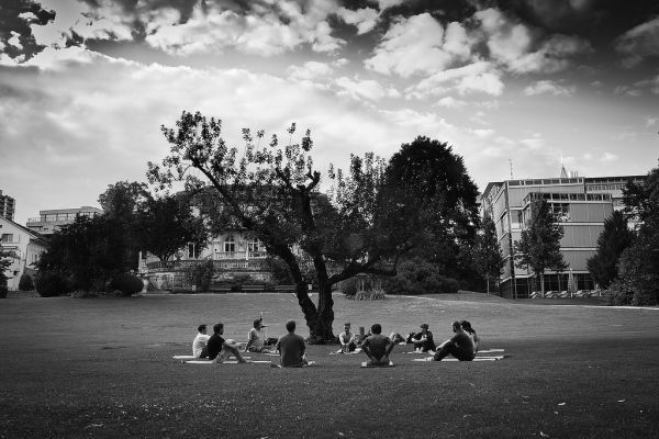 Outdoor Twitter Yoga Bern #otyb
