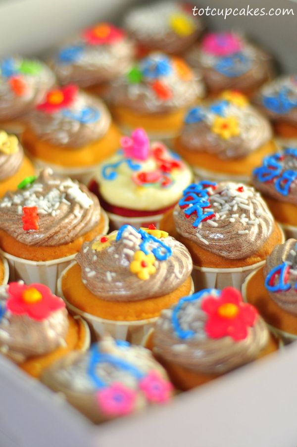 m-236 ~totcupcakes.com~