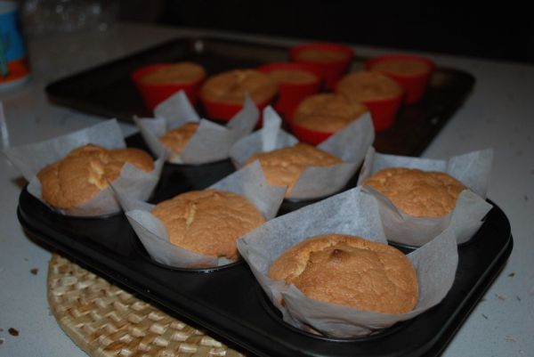 Cooked - Paper-Wrapped Sponge Cakes
