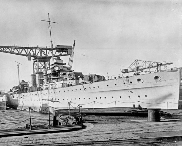 CURIOSITY PHOTO: Short-funnelled HMAS AUSTRALIA [II] at John Brown's yard, Clydebank. 1927 - RAN.