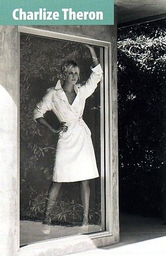 charlize-theron-90416002