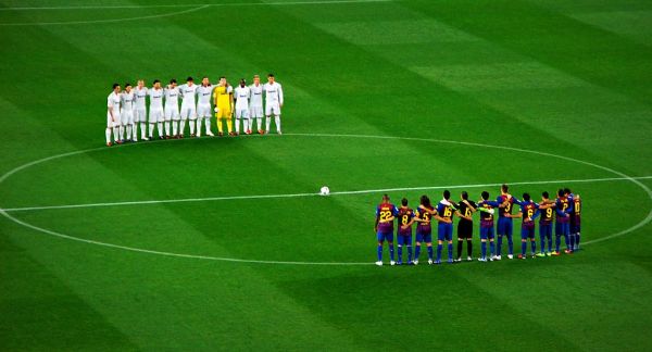 Plantillas del Barça y Real Madrid