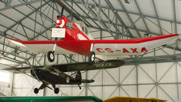 Jodel D-9 Bebe in Museu do Ar Alverca