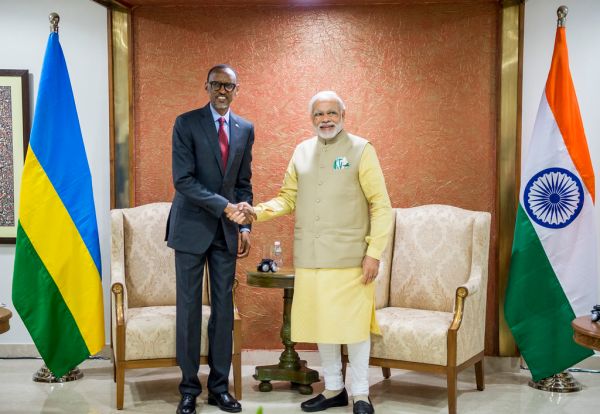 President Kagame meets with Prime Minister Narendra Modi of India, 10 January 2017