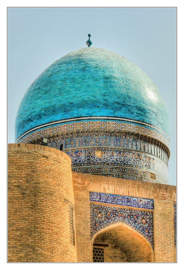 Bukhara UZ - Mir-i-Arab Madrasa 03