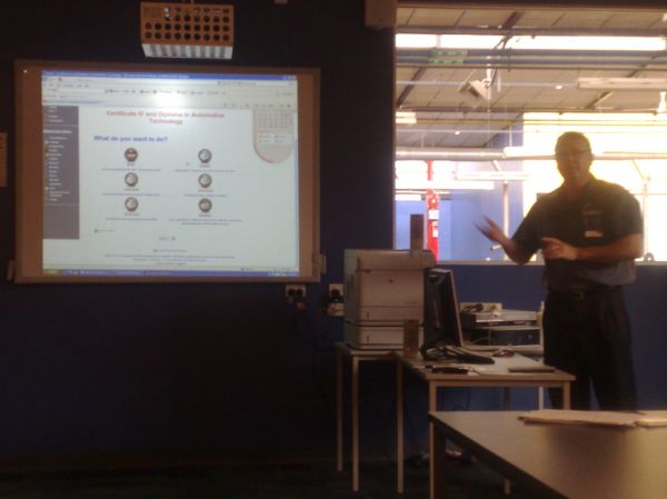e-Learning @ Automotive