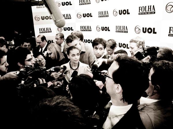 Marina participa de debate da Folha/UOL
