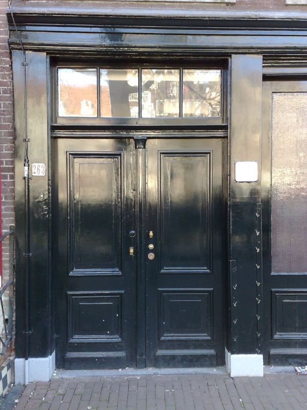 Anne Frank huis Amsterdam voordeur