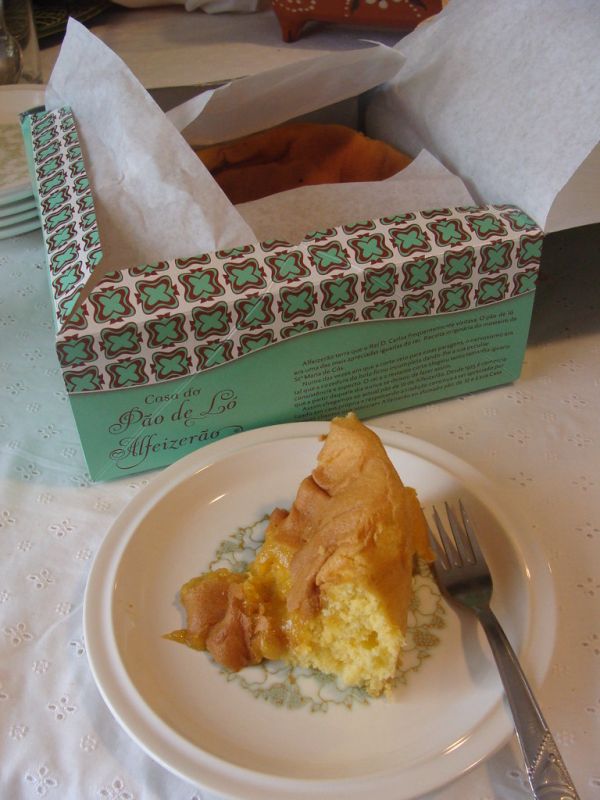 Portuguese dessert: Pão de Ló