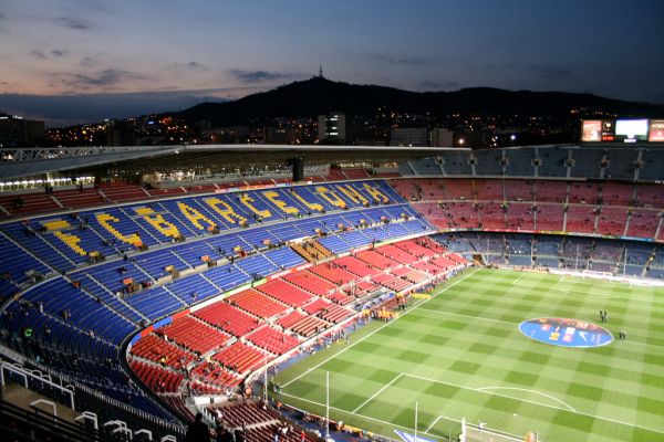 Camp Nou (una hora antes del Barça - Real Madrid)