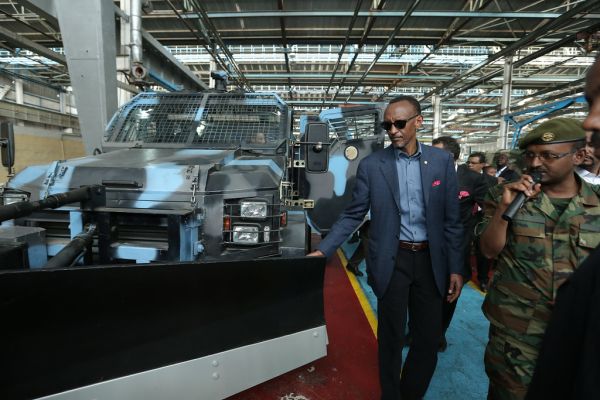 President Kagame visits Bishoftu Automotive Industry- Ethiopia, 17 April 2015