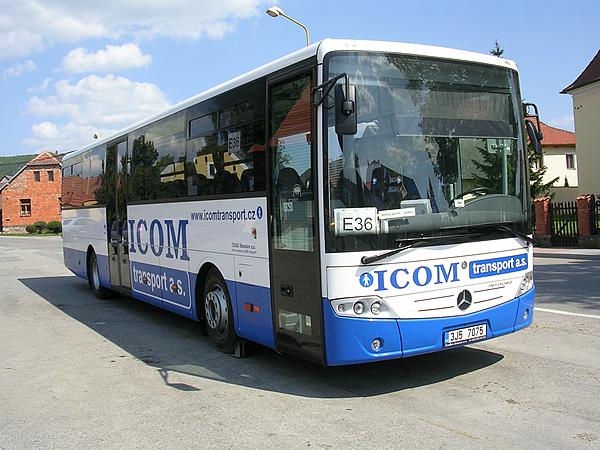 Louňovice pod Blaníkem, autobus linky E36