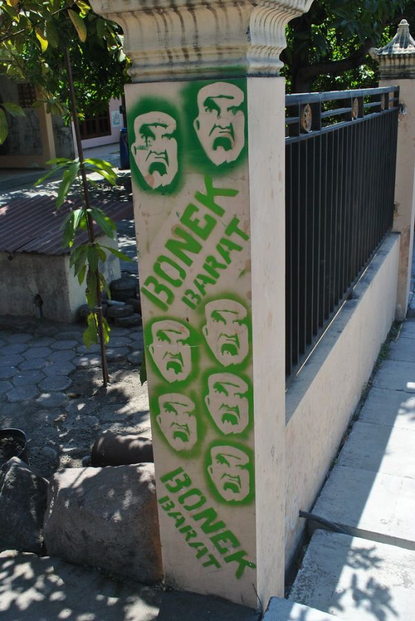Bonek Barat