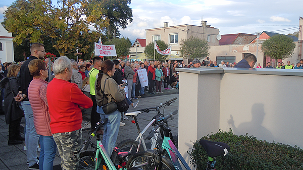 Sučany, protest občanů proti výstavbě sodifikační linky 1