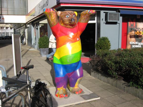 Gay bear